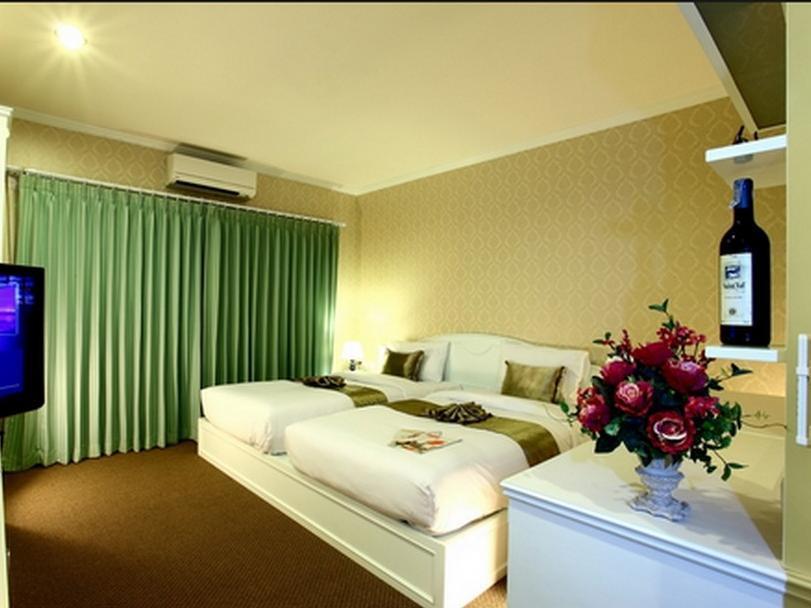 Victoria Nimman Hotel Chiang Mai Buitenkant foto